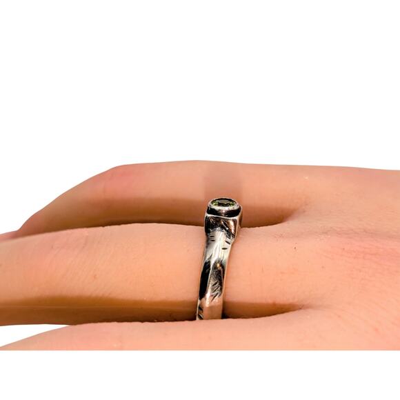 SILPADA 925 Sterling Silver Peridot Ring Size 7.75-8 - 3.67 grams - Picture 8 of 9
